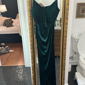 Elegant Green Velvet Evening Gown